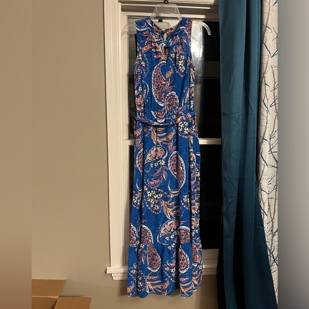 Gorgeous maxi pattern dress